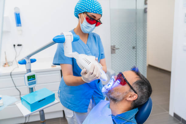 Best Weekend Emergency Dentist in Groves, TX